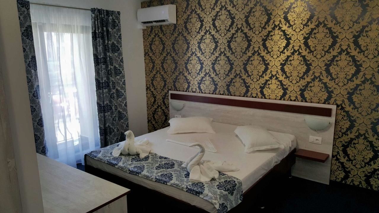 Отель Hotel Solymar Мангалия
