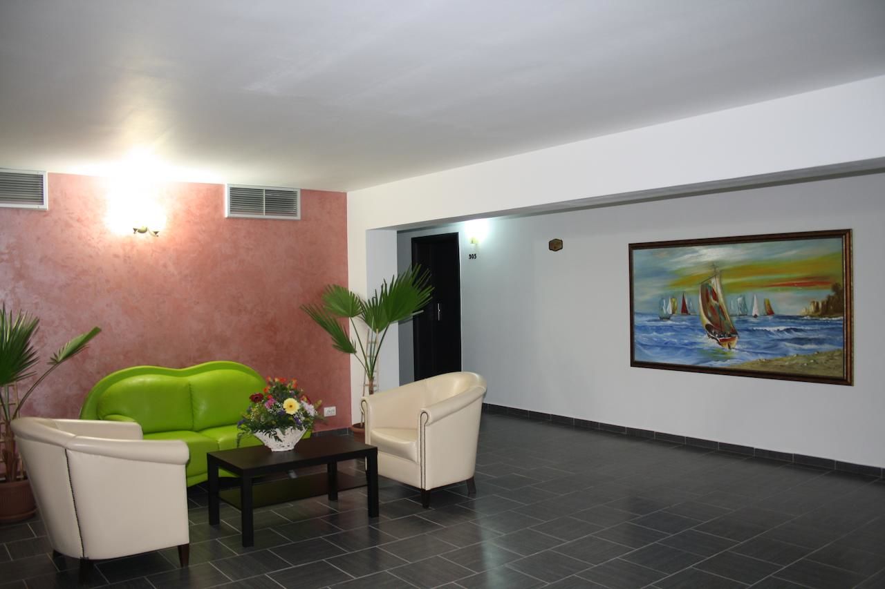 Отель Hotel Solymar Мангалия