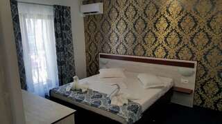 Отель Hotel Solymar Мангалия Двухместный номер эконом-класса с 1 кроватью-12